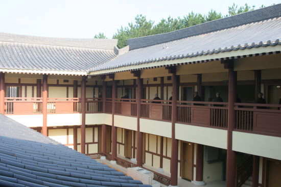 东林寺净土苑僧寮启用