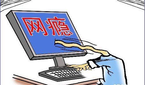 的记者也曾经试图和小江交流,但令人意想不到的是,小江不仅拒绝交流