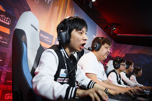 从mdl到esl b神状态升温 贡献度全队第一