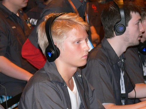 给力评选 世界dota界十大帅哥选手