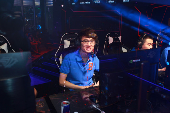 克尼玛的逗趣一刻bheart选手们登场哈哈哈哈misaka:干死你们!