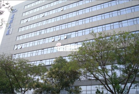 万润大厦最后一套写字间出租 日租金3.5元