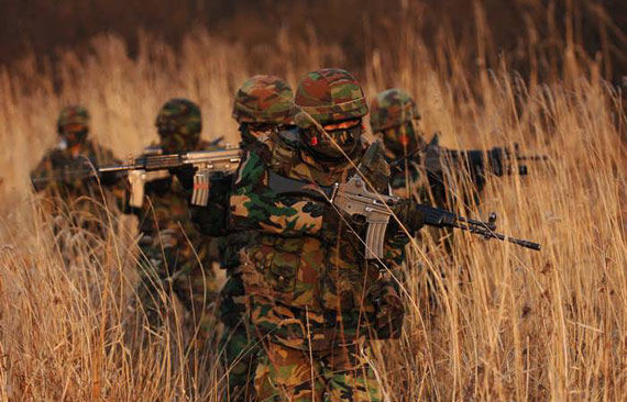 资料图:韩国陆军部队实战演练