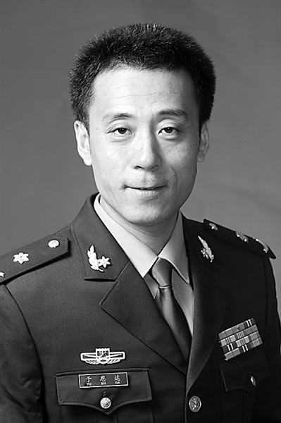 消化内科专家于恩达应用结肠镜新技术——妙:直肠巨大息肉一刀除 朱奎