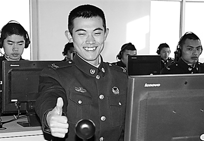 我们的生活充满阳光 ——北京军区某高炮旅加强官兵心理服务工作的