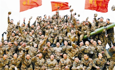 "小圈子"融入大家庭 北京卫戍区某团引导官兵构建和谐健康内部关系 夏