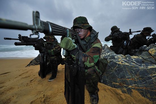 韩国海军陆战队军官图片