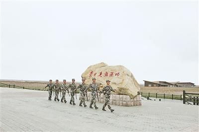 每年数万官兵上岛驻训|崇明岛|军事基地|解放军_新浪军事