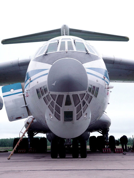 伊尔-476运输机图片