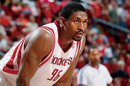 在火箭队时的阿泰斯特