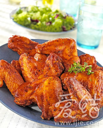 自制的变态辣鸡翅让人直流口水