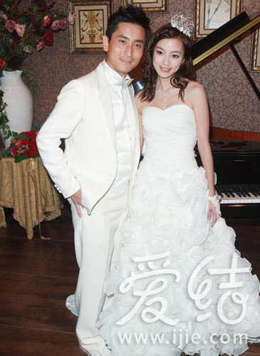 李思欣 范振峰无线花旦李思欣和新城dj范振峰相恋一年就情投意合打算