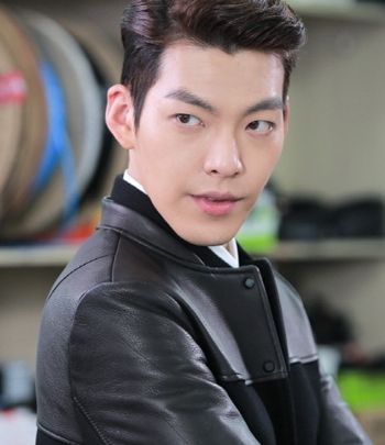 杀青当天,演员李敏镐,朴信惠,金宇彬,崔元英,姜敏赫,金智媛,林珠恩,全