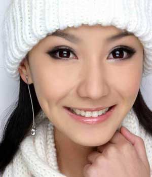 美容 > 正文   导语:肌肤在春天总是特别敏感,有一张毛孔粗大的橘皮脸