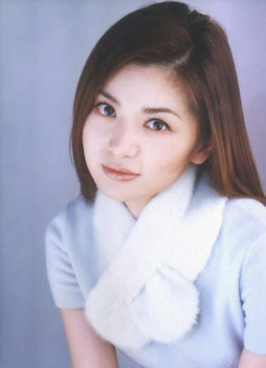 组图:学人鱼小姐张瑞希妆容做气质美女(6)