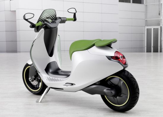 smart电动踏板摩托车奔驰大城市用微型车计划的首款投产车型预计是