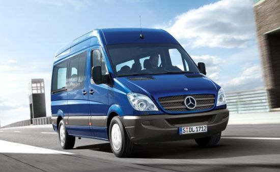 奔驰斯宾特324售108万元 蓝色银色现车