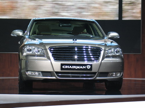 展台:双龙第二代新版chairman w豪华轿车-首次亮相中国
