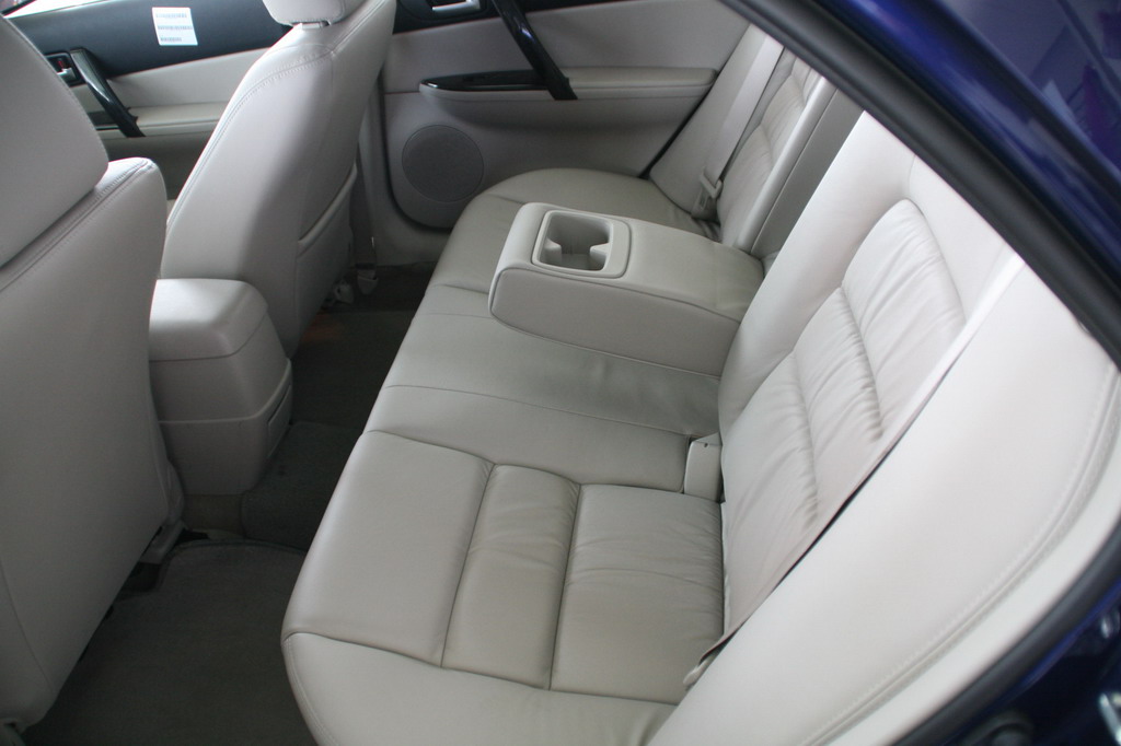 一汽马自达07款马自达6座椅