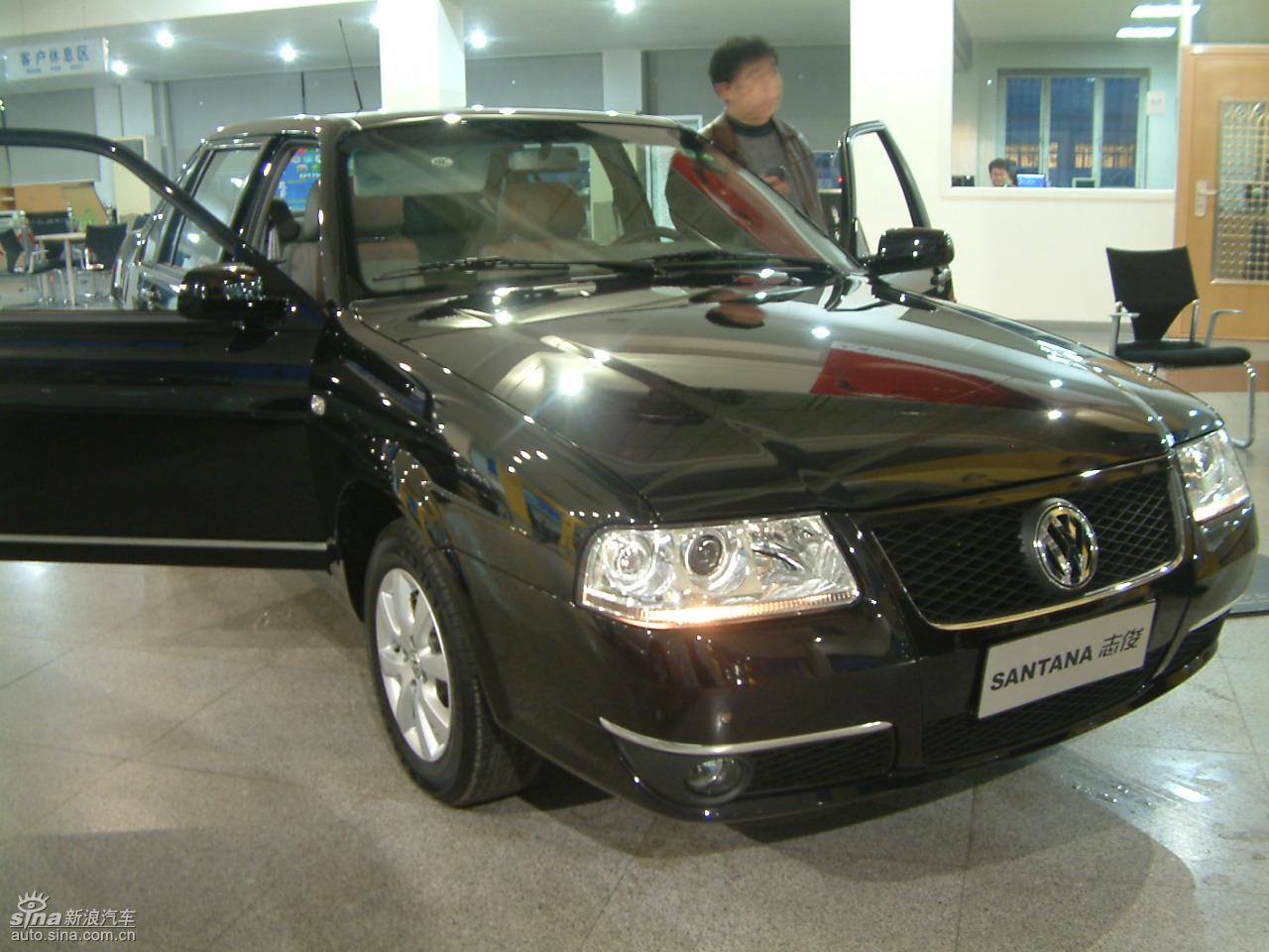 上海大众桑塔纳vista志俊到店实拍