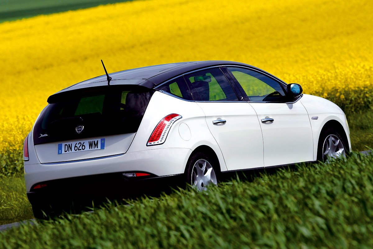 蓝旗亚delta精美组图