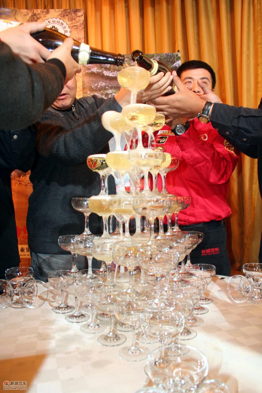 2010达喀尔拉力赛中国车手庆功会