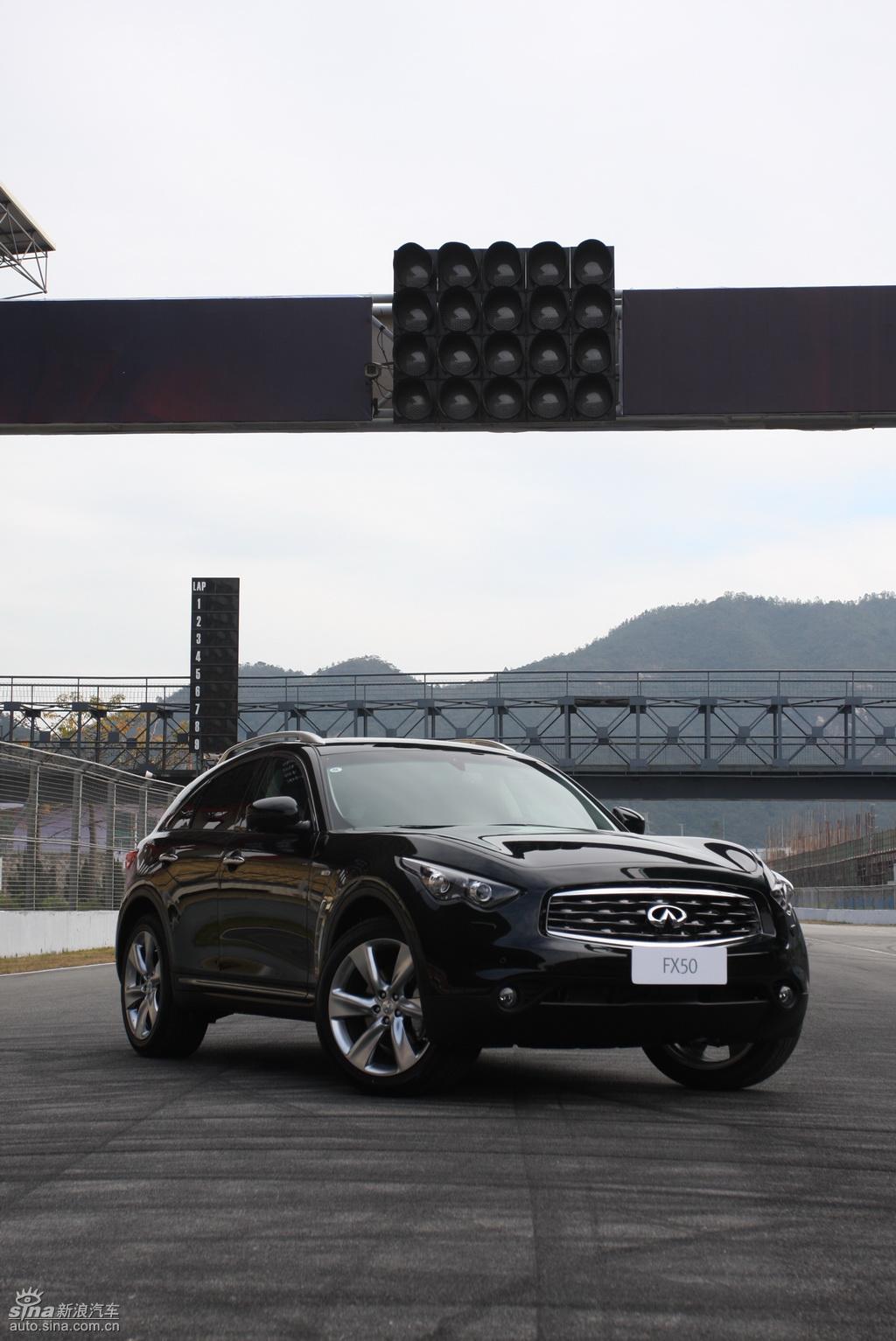 infiniti英菲尼迪fx50外观实拍图
