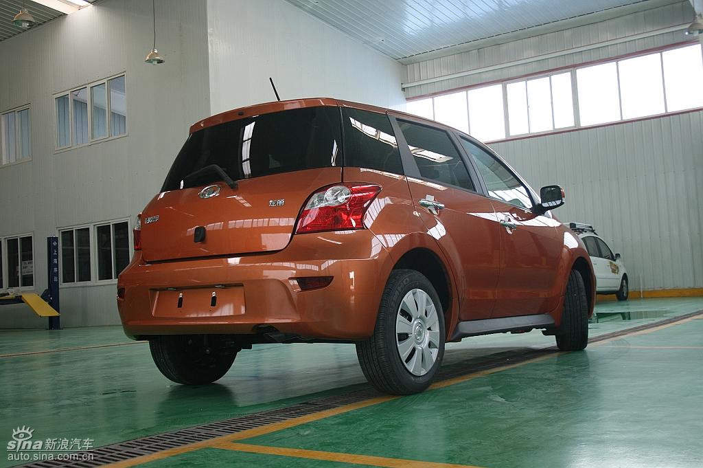 长城炫丽1.3l车型到店实拍