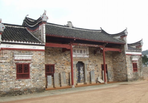 红色旅游经典景区:罗荣桓故居纪念馆