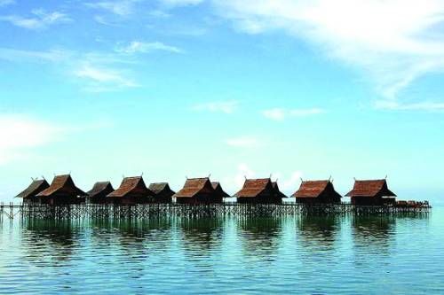 马来西亚卡帕莱 比马尔代夫性价比更高的水上屋 (组图)