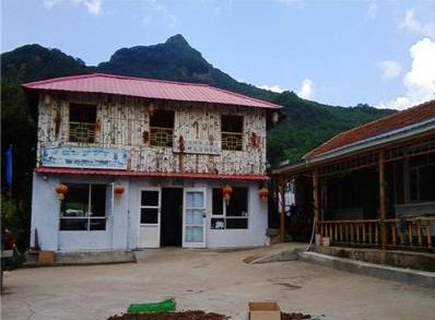 帽儿山富民小木楼