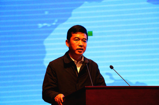 德宏州委书记,瑞丽国家重点开发开放试验区工委书记,主任王俊强致辞