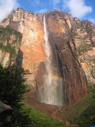 世界上落差最大的瀑布:安赫尔瀑布(组图)
