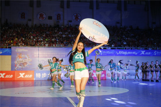 足球宝贝现场表演