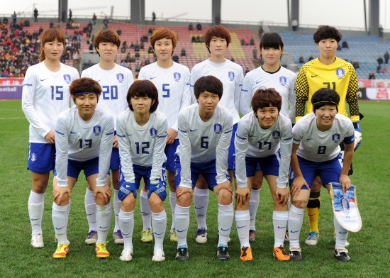 图文女足四国赛韩国胜墨西哥韩国首发球员合影