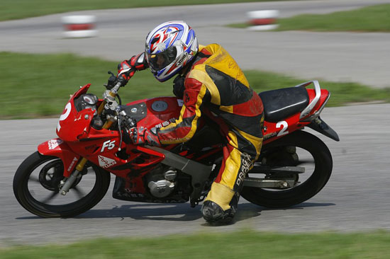 2008年crrc西安站决赛 宗申比亚乔150cc组沈西夺冠