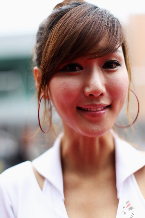 图文f1韩国站正赛日传说中的韩国人造美女