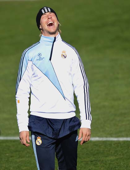 图文皇马备战与里昂的欧冠比赛古蒂仰天长叹