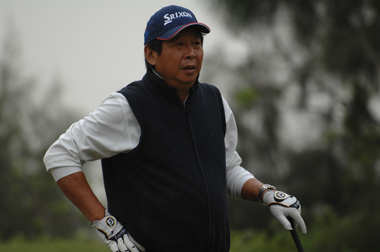 图文中信银行业巡首站配对赛付亮关注场上动态