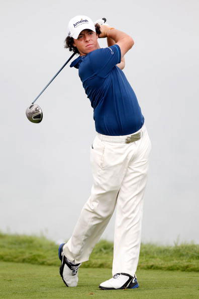 图文-pga锦标赛第二轮战况 爱尔兰选手麦克罗伊