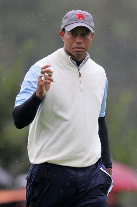 图文莱德杯首日四人四球赛伍兹昂首阔步