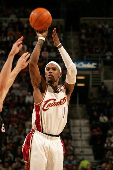 图文nba热火8999骑士吉布森轻巧远投