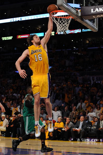 图文季后赛凯尔特人vs湖人加索尔扣篮