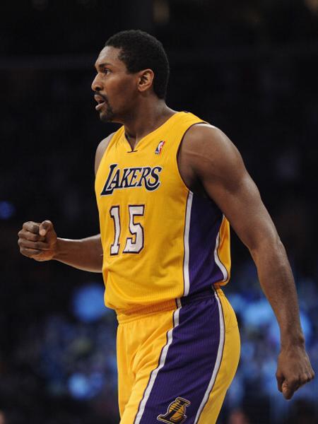 图文-[常规赛]小牛vs湖人 阿泰得意三分_篮球-nba_新浪竞技风暴_新浪