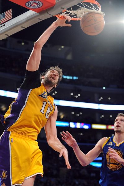 图文常规赛勇士9097湖人加索尔大力扣篮