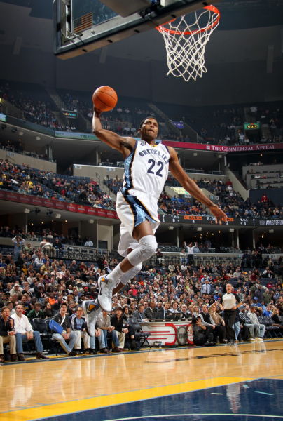 图文-[常规赛]尼克斯83-94灰熊 鲁迪-盖伊单手暴扣