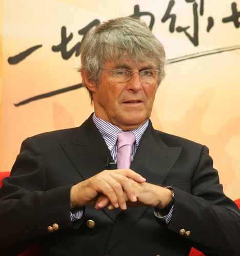 图文米卢做客畅聊中国足球中国足球现状令人深思