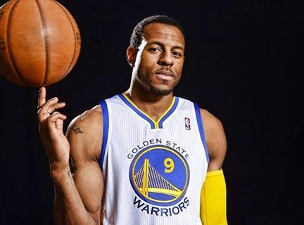 科尔:伊戈达拉将重回替补 当下让球员尽情放松