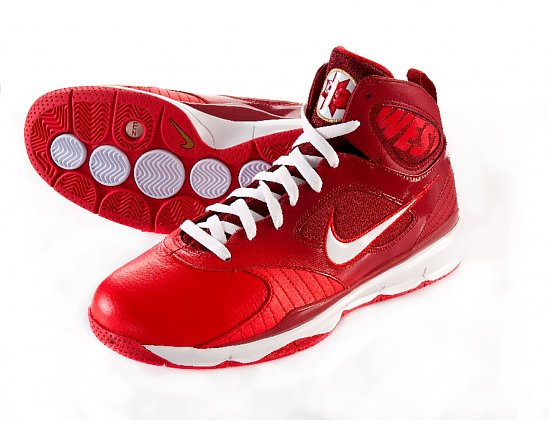 2009菲尼克斯全明星赛nike旗下系列鞋款发布