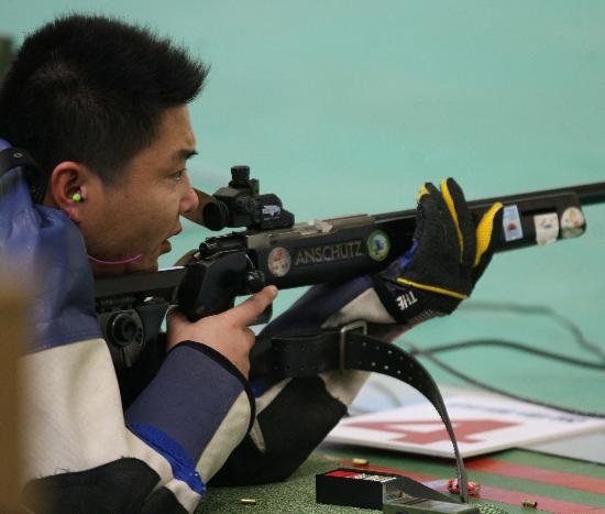 射击奥运选拔赛男子50米步枪卧射赛况
